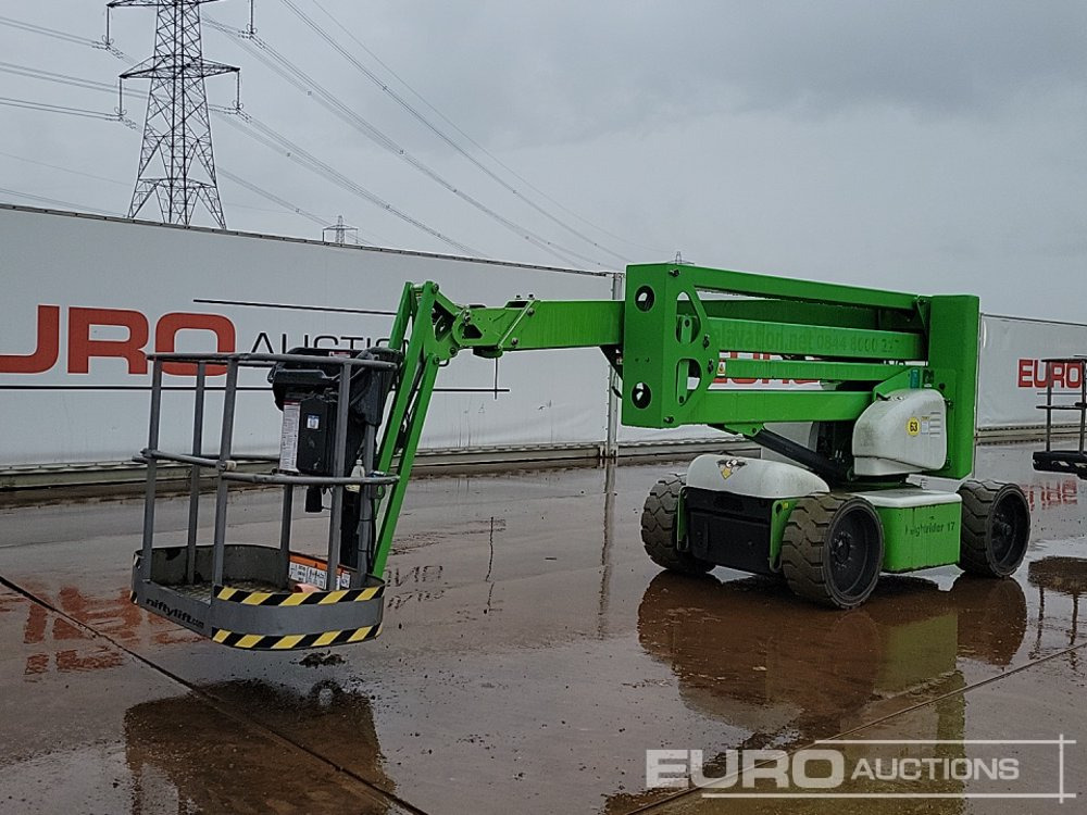 2014 Niftylift HR17NDE - Plataforma aérea: foto 1 2014 Niftylift HR17NDE - Plataforma aérea: foto 1