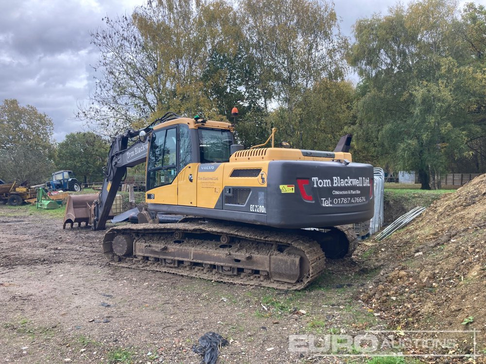 2014 Volvo EC220DL - Escavadora de rastos: foto 3 2014 Volvo EC220DL - Escavadora de rastos: foto 3
