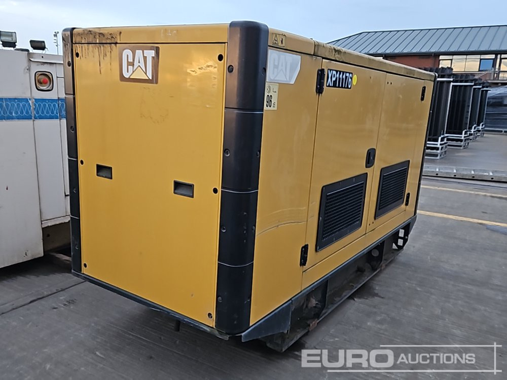 2015 CAT DE110E2 - Gerador elétrico: foto 3 2015 CAT DE110E2 - Gerador elétrico: foto 3