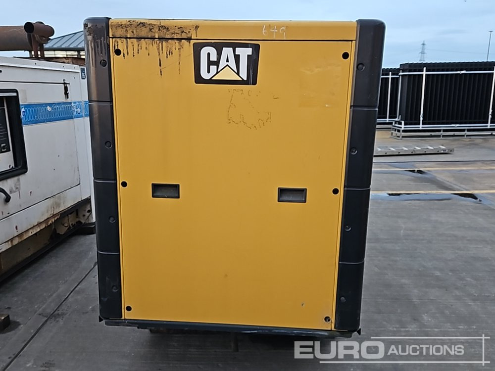 2015 CAT DE110E2 - Gerador elétrico: foto 2 2015 CAT DE110E2 - Gerador elétrico: foto 2