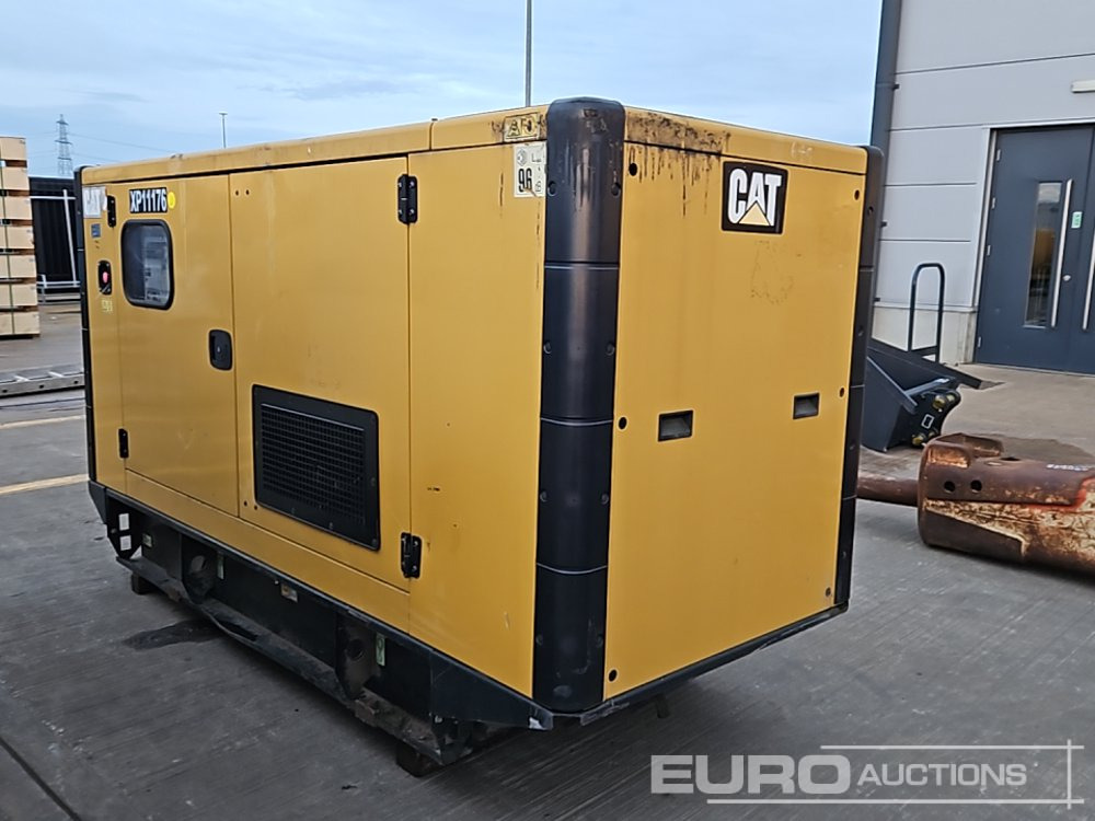 2015 CAT DE110E2 - Gerador elétrico: foto 1 2015 CAT DE110E2 - Gerador elétrico: foto 1
