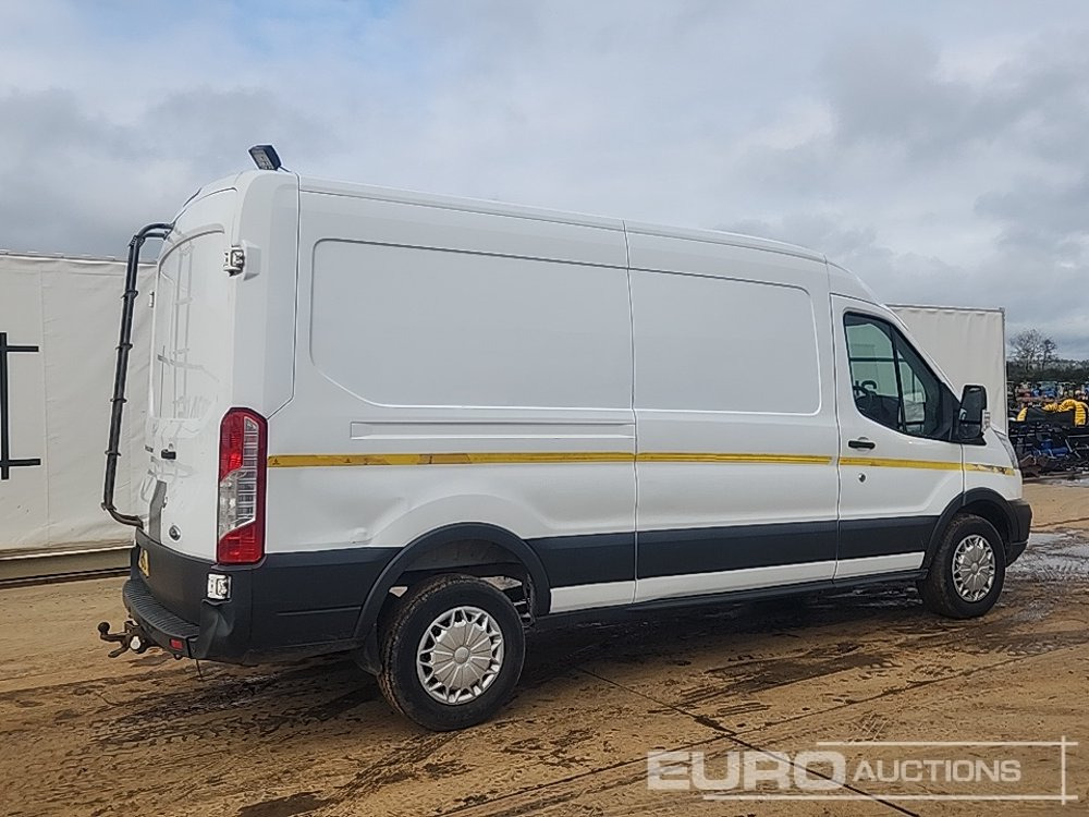 2015 Ford Transit 350 - Furgão: foto 5 2015 Ford Transit 350 - Furgão: foto 5