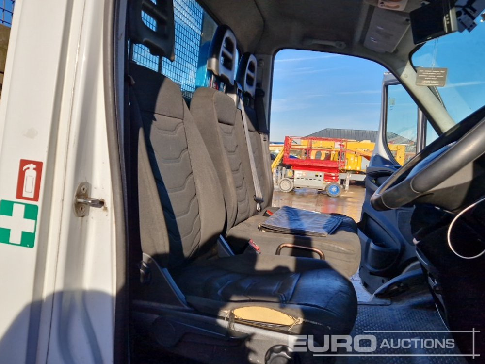 Carrinha de caixa aberta 2015 Iveco Daily 35C13: foto 23