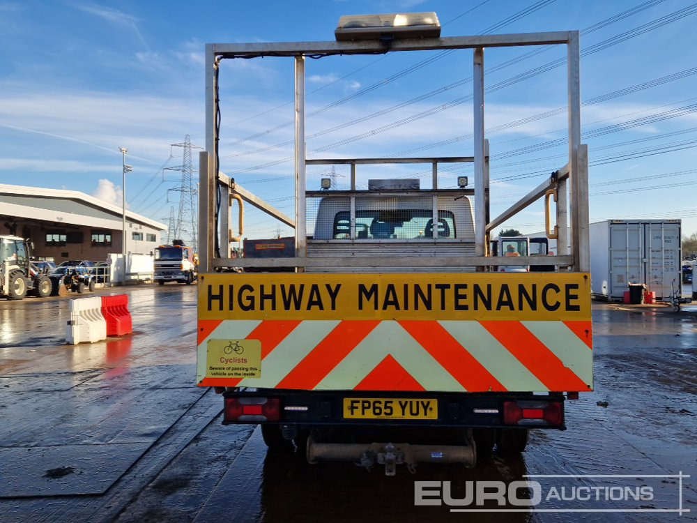 2015 Iveco Daily 35C13 - Carrinha de caixa aberta: foto 4 2015 Iveco Daily 35C13 - Carrinha de caixa aberta: foto 4