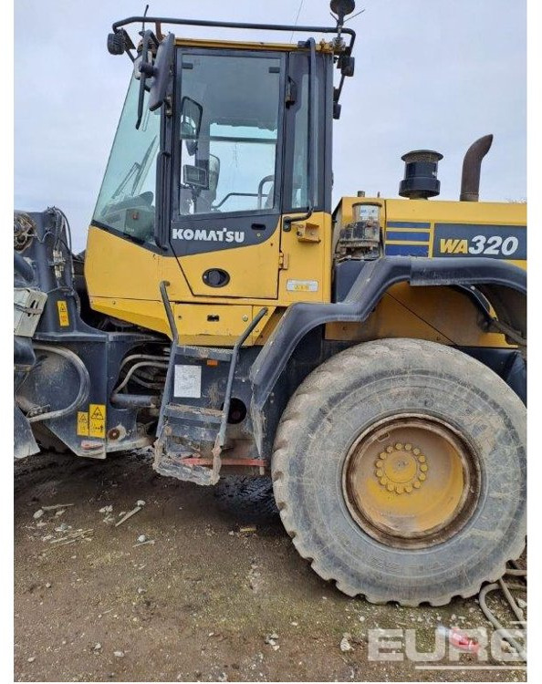 2015 Komatsu WA320-7 - Pá carregadora de rodas: foto 3 2015 Komatsu WA320-7 - Pá carregadora de rodas: foto 3