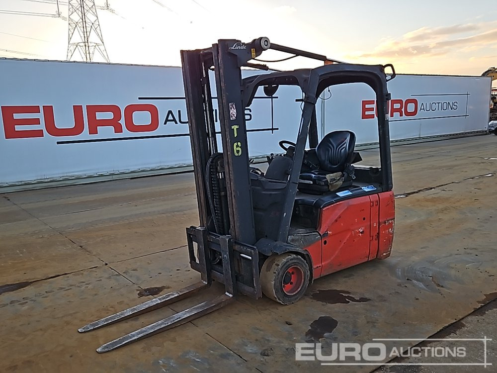 2015 Linde E18-02 - Empilhador: foto 1 2015 Linde E18-02 - Empilhador: foto 1