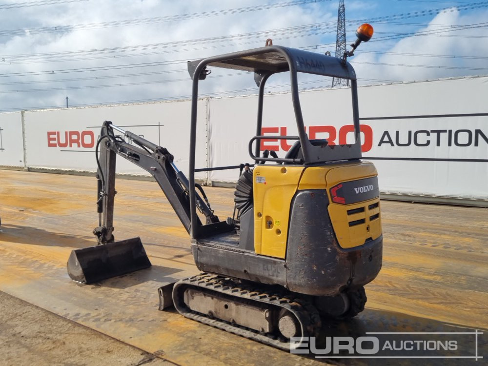 2015 Volvo EC15C - Mini escavadeira: foto 3 2015 Volvo EC15C - Mini escavadeira: foto 3