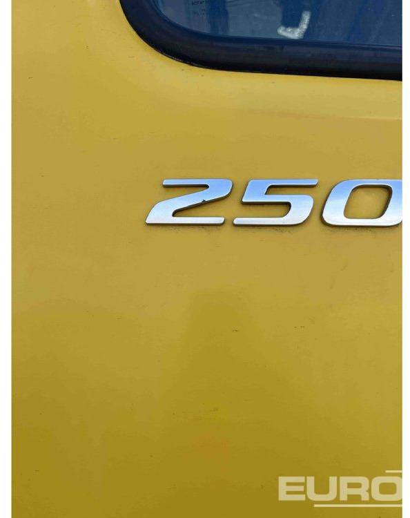 2016 DAF CF250 - Camião de lona: foto 5 2016 DAF CF250 - Camião de lona: foto 5
