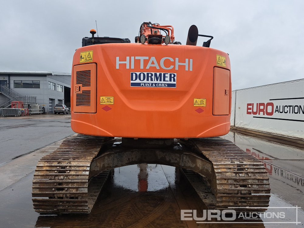 2016 Hitachi ZX225USLC-5B - Escavadora de rastos: foto 4 2016 Hitachi ZX225USLC-5B - Escavadora de rastos: foto 4