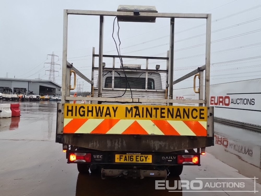 2016 Iveco Daily 35C13 - Carrinha de caixa aberta: foto 4 2016 Iveco Daily 35C13 - Carrinha de caixa aberta: foto 4