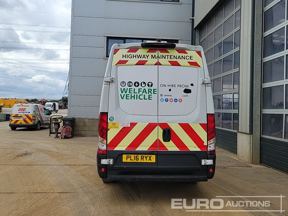 2016 Iveco Daily 35S11 - Carrinha cabine dupla: foto 4 2016 Iveco Daily 35S11 - Carrinha cabine dupla: foto 4