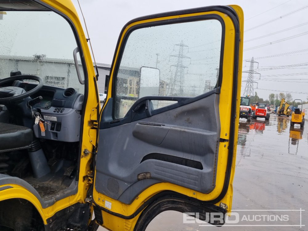 Camião de caixa aberta/ Plataforma para transporte de máquinas pesadas 2016 Mitsubishi Fuso 7C18: foto 24