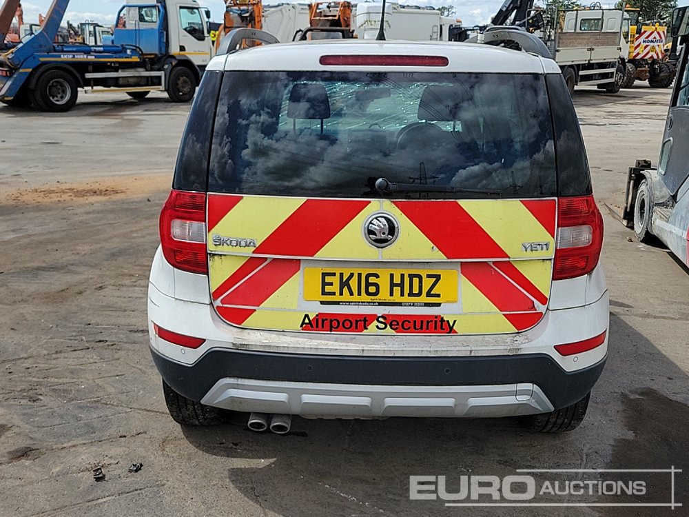 2016 Skoda Yeti - SUV: foto 4 2016 Skoda Yeti - SUV: foto 4