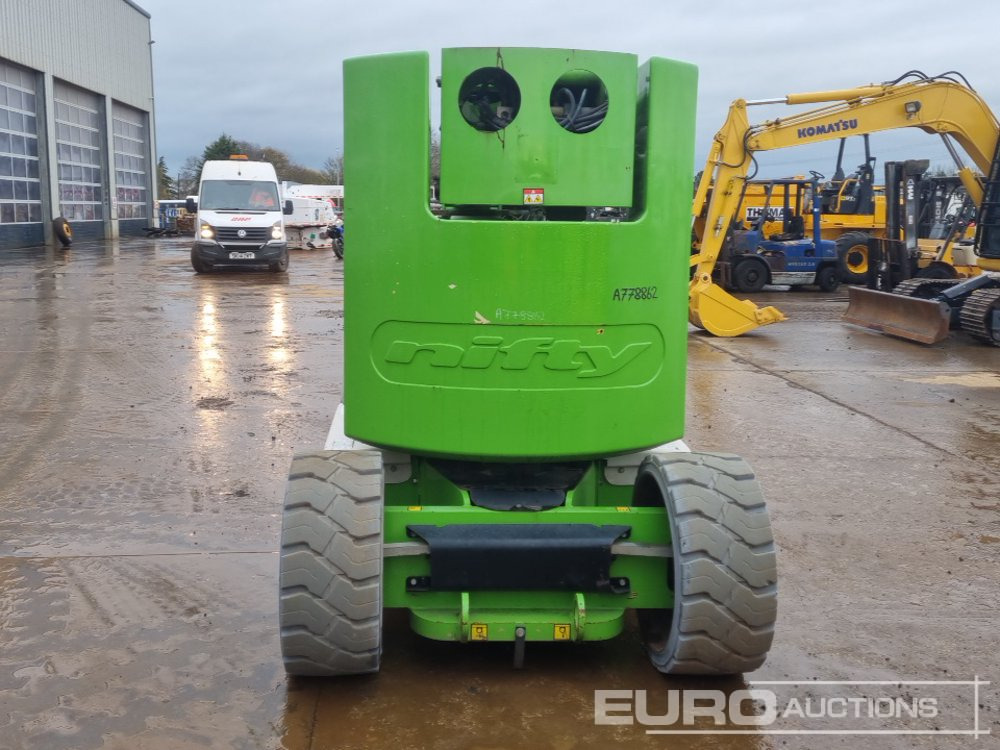 2017 Niftylift HR15N - Plataforma aérea: foto 4 2017 Niftylift HR15N - Plataforma aérea: foto 4