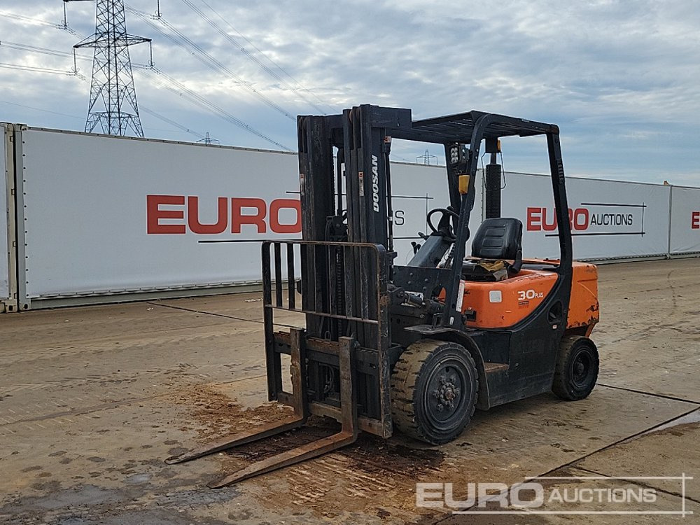 2018 Doosan D30GP - Empilhador: foto 1 2018 Doosan D30GP - Empilhador: foto 1