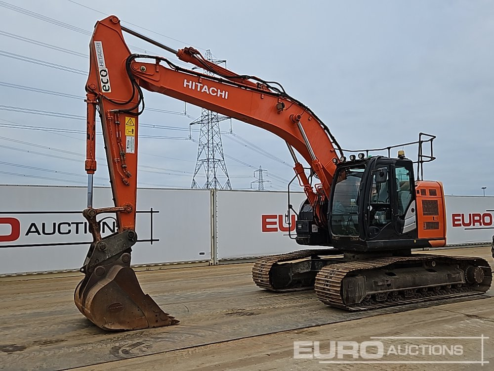 2018 Hitachi ZX225USLC-6 - Escavadora de rastos: foto 1 2018 Hitachi ZX225USLC-6 - Escavadora de rastos: foto 1