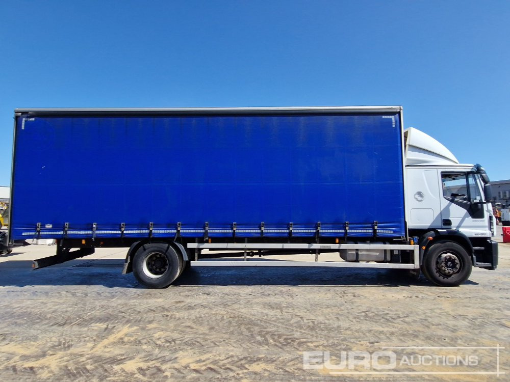 Camião de lona 2018 Iveco 180-250: foto 6