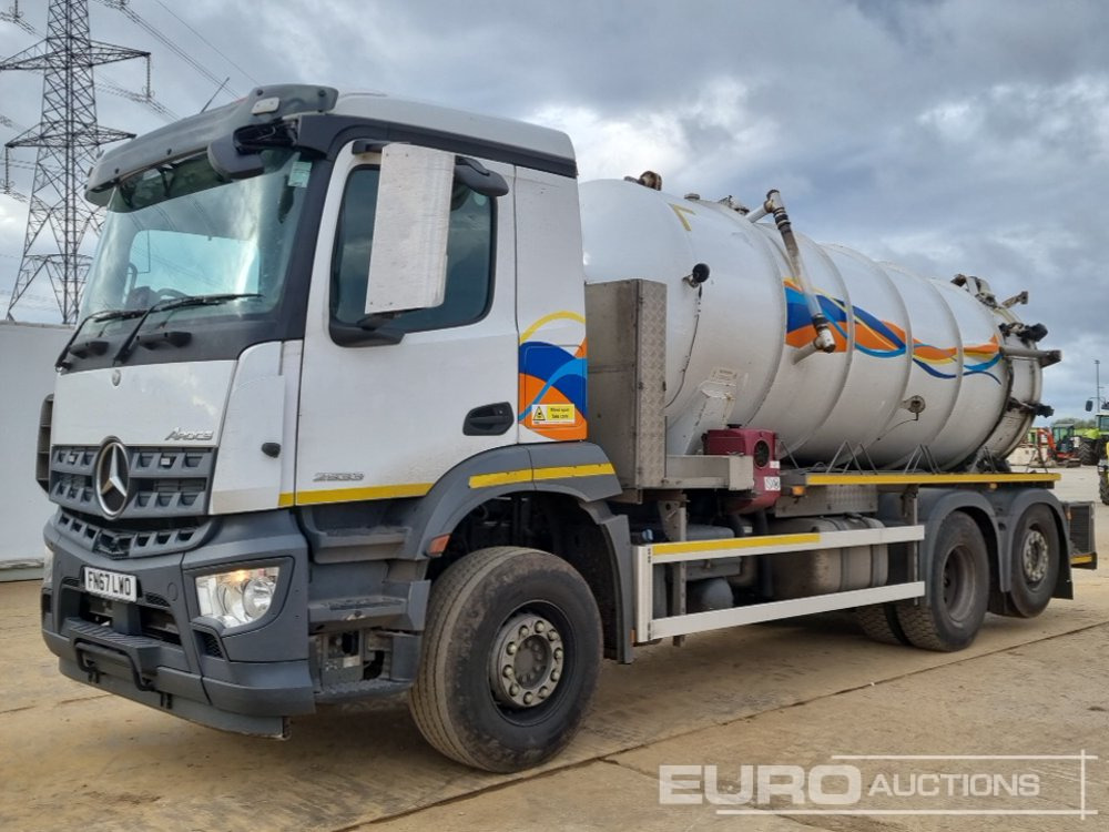 2018 Mercedes Arocs 2533 - Camião cisterna: foto 1 2018 Mercedes Arocs 2533 - Camião cisterna: foto 1