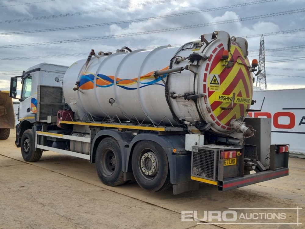 2018 Mercedes Arocs 2533 - Camião cisterna: foto 3 2018 Mercedes Arocs 2533 - Camião cisterna: foto 3