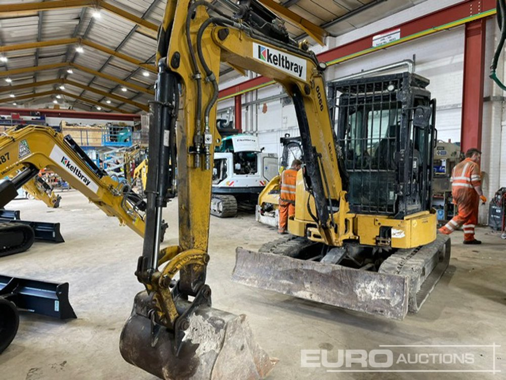 2019 CAT 305E2 - Mini escavadeira: foto 1 2019 CAT 305E2 - Mini escavadeira: foto 1