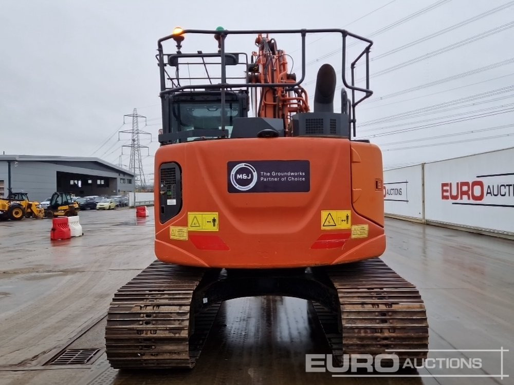 2019 Hitachi ZX135US-6 - Escavadora de rastos: foto 4 2019 Hitachi ZX135US-6 - Escavadora de rastos: foto 4