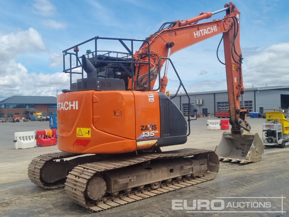 2019 Hitachi ZX135US-6 - Escavadora de rastos: foto 5 2019 Hitachi ZX135US-6 - Escavadora de rastos: foto 5