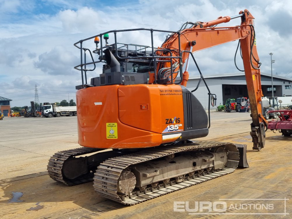 2019 Hitachi ZX135US-6 - Escavadora de rastos: foto 5 2019 Hitachi ZX135US-6 - Escavadora de rastos: foto 5