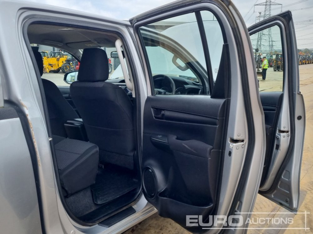 Pick-up 2019 Toyota Hilux: foto 23