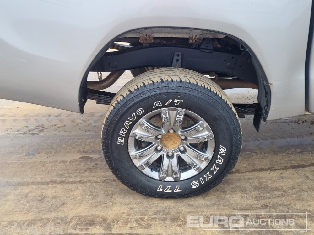 Pick-up 2019 Toyota Hilux: foto 11