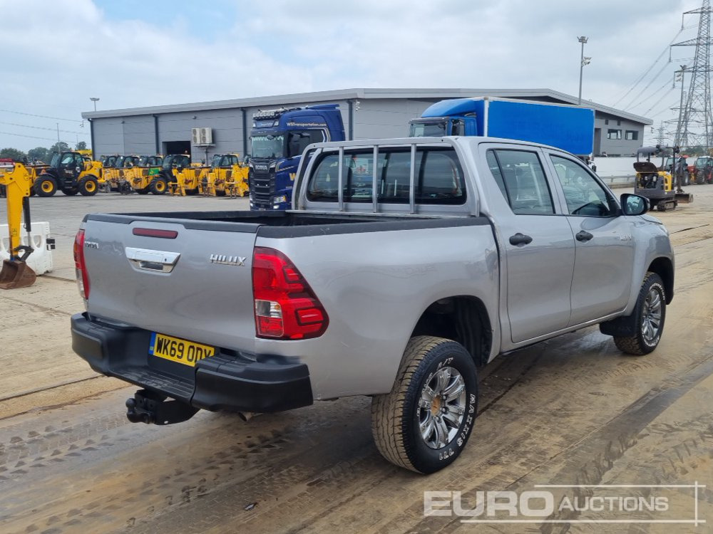 2019 Toyota Hilux - Pick-up: foto 5 2019 Toyota Hilux - Pick-up: foto 5