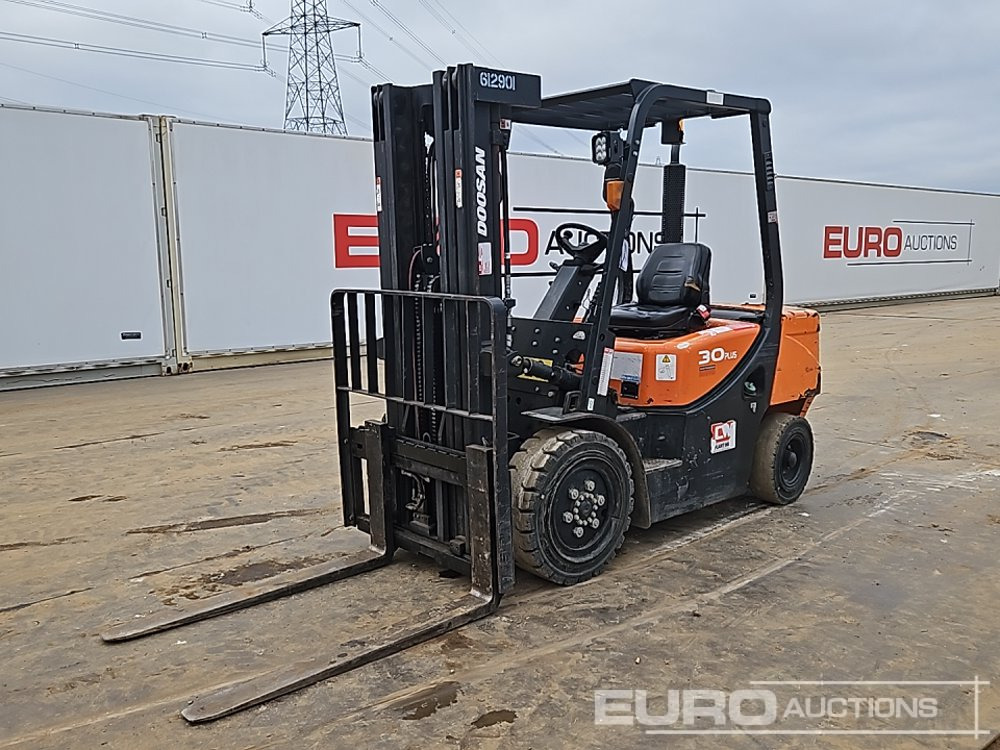 2020 Doosan D30GP - Empilhador: foto 1 2020 Doosan D30GP - Empilhador: foto 1
