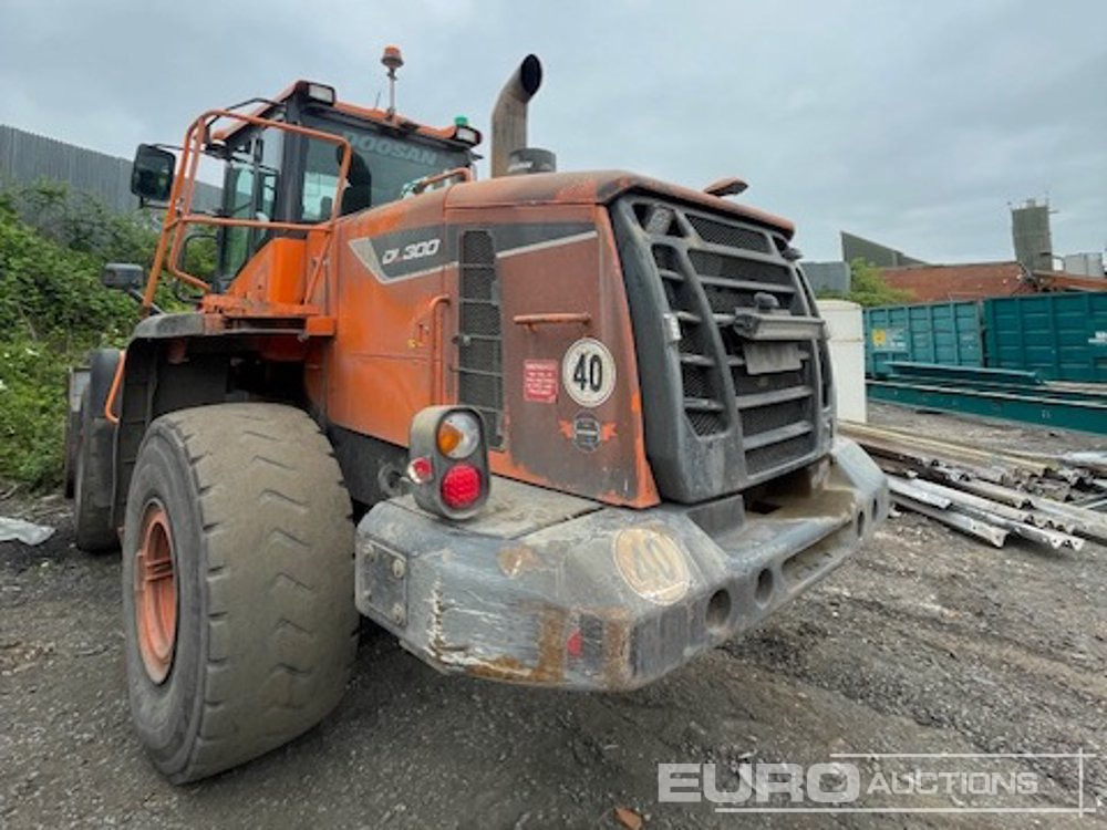 2020 Doosan DL300-5 - Pá carregadora de rodas: foto 2 2020 Doosan DL300-5 - Pá carregadora de rodas: foto 2