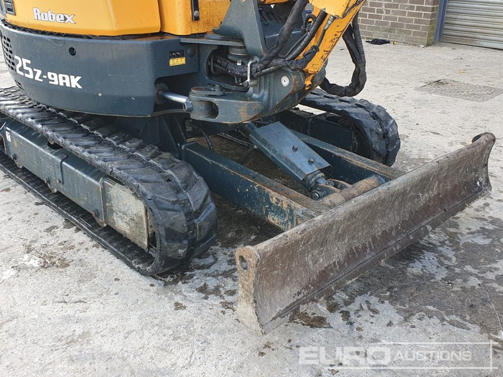 2020 Hyundai R25Z-9AK - Mini escavadeira: foto 5 2020 Hyundai R25Z-9AK - Mini escavadeira: foto 5