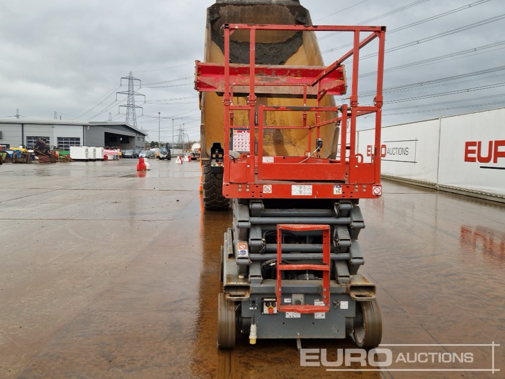 2020 SkyJack SJ4732
SJ16 - Plataforma de Tijera/ Plataforma de tesoura: foto 4 2020 SkyJack SJ4732
SJ16 - Plataforma de Tijera/ Plataforma de tesoura: foto 4