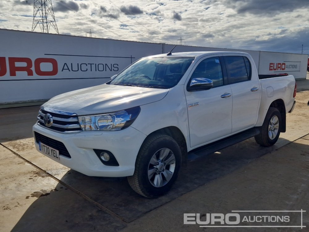 2020 Toyota Hilux - Pick-up: foto 1 2020 Toyota Hilux - Pick-up: foto 1