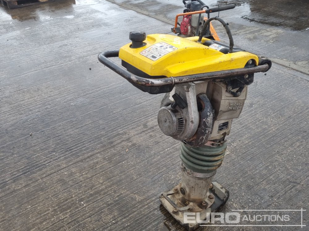 2020 Wacker Neuson BS60-2 - Máquina de asfalto: foto 5 2020 Wacker Neuson BS60-2 - Máquina de asfalto: foto 5