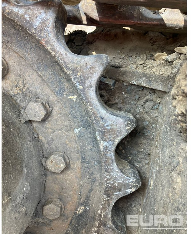 Escavadora de rastos 2021 Case CX130D: foto 13