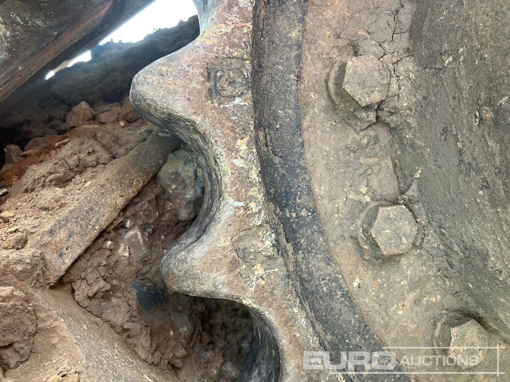 Escavadora de rastos 2021 Case CX130D: foto 10