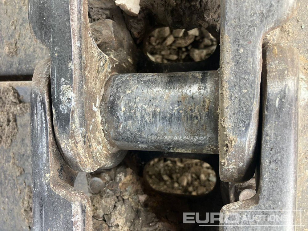 Escavadora de rastos 2021 Case CX130D: foto 16