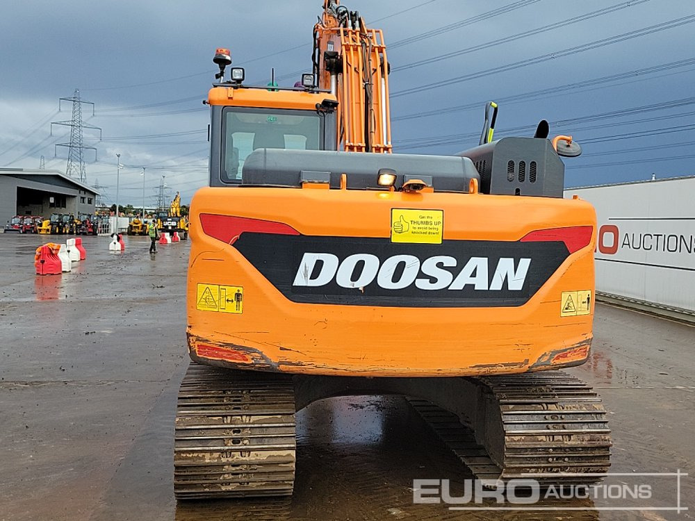 2021 Doosan DX140LC-5 - Escavadora de rastos: foto 4 2021 Doosan DX140LC-5 - Escavadora de rastos: foto 4