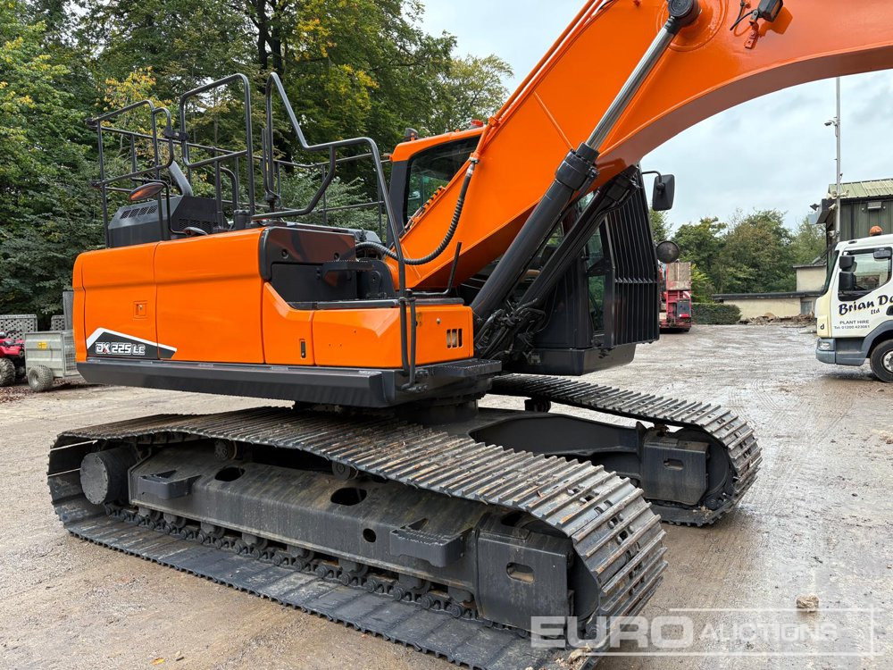 2021 Doosan DX225LC-5 - Escavadora de rastos: foto 4 2021 Doosan DX225LC-5 - Escavadora de rastos: foto 4