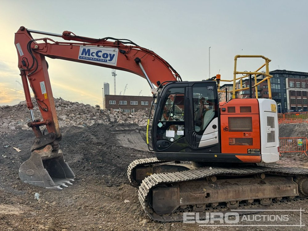 2021 Hitachi ZX225USLC-6 - Escavadora de rastos: foto 2 2021 Hitachi ZX225USLC-6 - Escavadora de rastos: foto 2