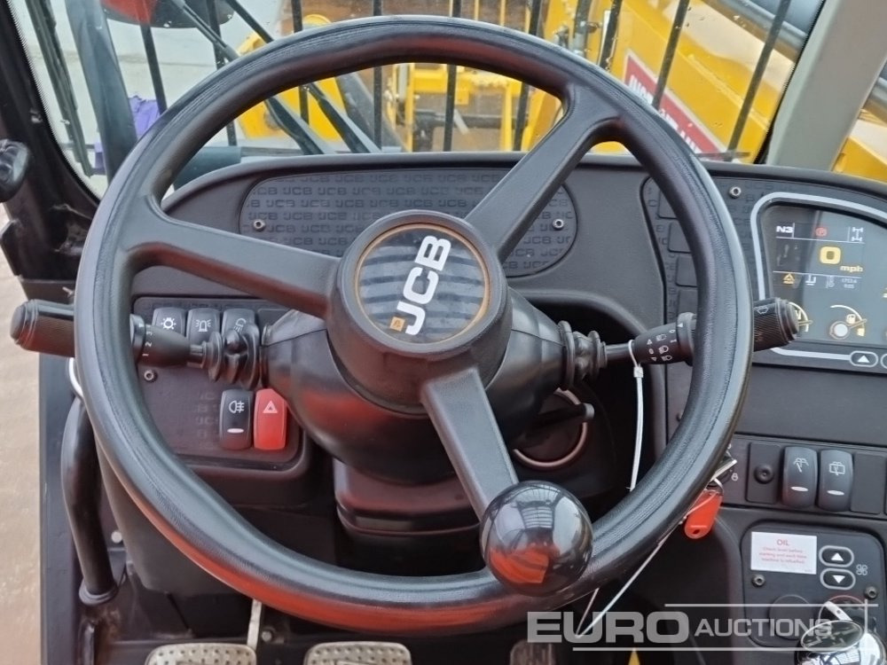 Empilhador telescópico 2021 JCB 540-140 Hi Viz: foto 37 Empilhador telescópico 2021 JCB 540-140 Hi Viz: foto 37