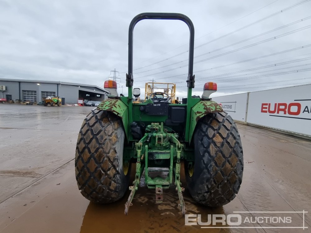 2021 John Deere 5215 - Trator: foto 4 2021 John Deere 5215 - Trator: foto 4