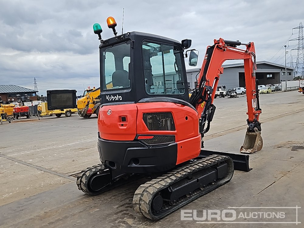 2021 Kubota U36-4 - Mini escavadeira: foto 5 2021 Kubota U36-4 - Mini escavadeira: foto 5