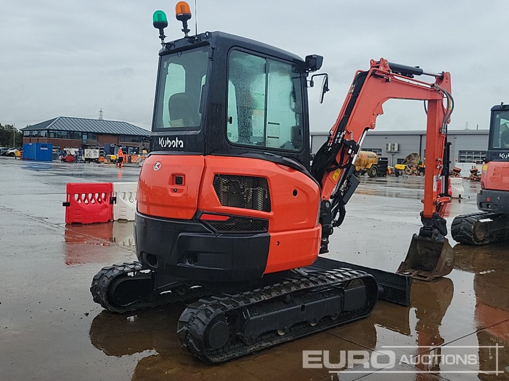 2021 Kubota U36-4 - Mini escavadeira: foto 5 2021 Kubota U36-4 - Mini escavadeira: foto 5