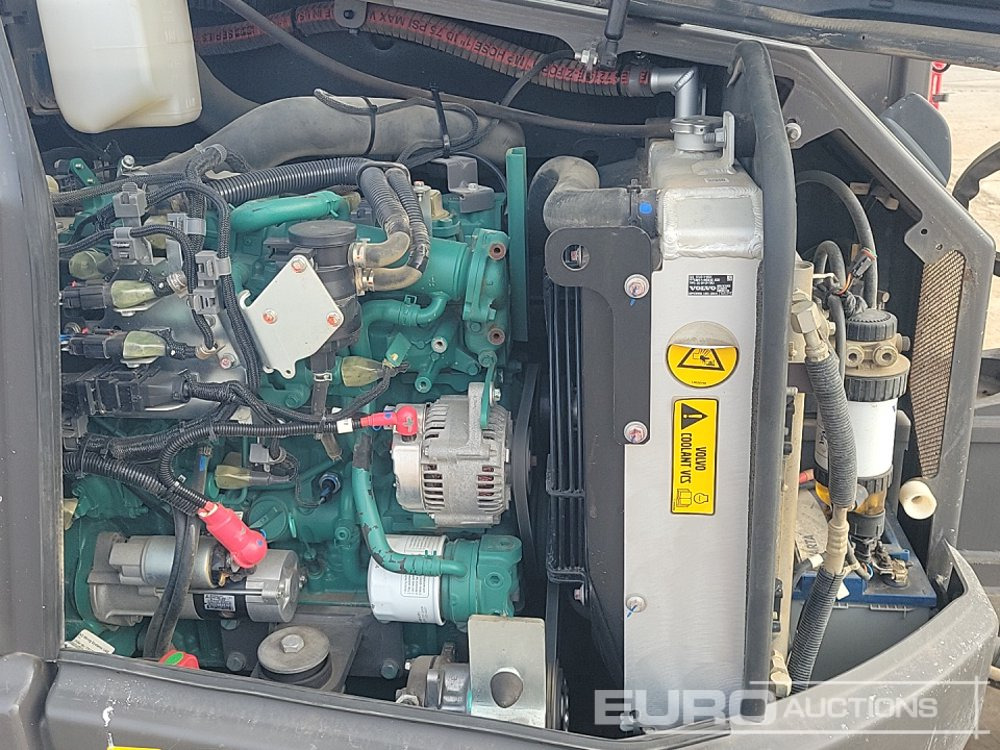 Mini escavadeira 2021 Volvo ECR58F: foto 32