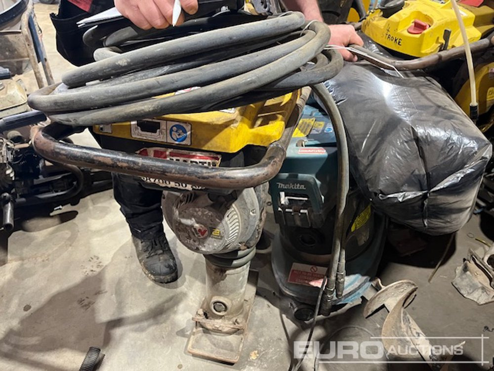 2021 Wacker Neuson BS50-2 - Máquina de asfalto: foto 1 2021 Wacker Neuson BS50-2 - Máquina de asfalto: foto 1