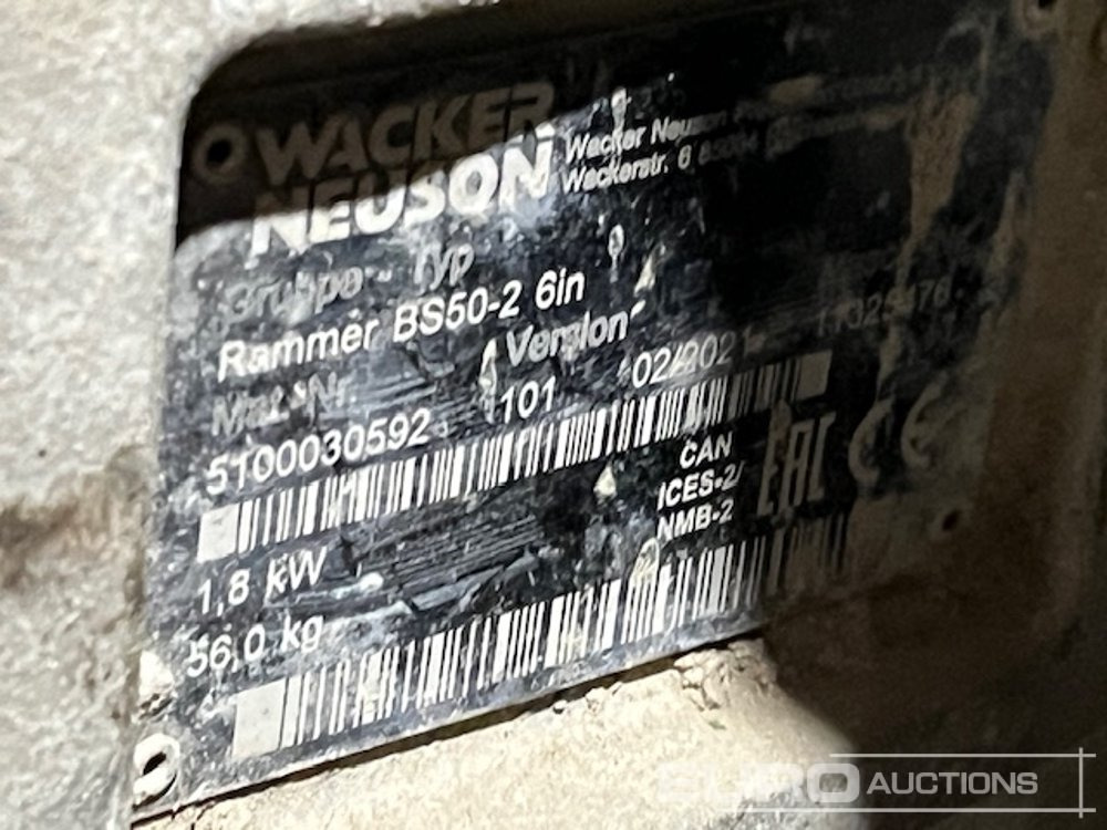 2021 Wacker Neuson BS50-2 - Máquina de asfalto: foto 4 2021 Wacker Neuson BS50-2 - Máquina de asfalto: foto 4