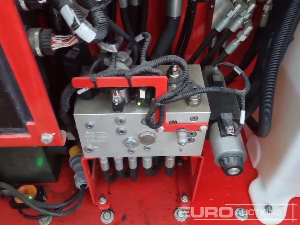 Plataforma aérea 2023 LGMG SR1018D: foto 29